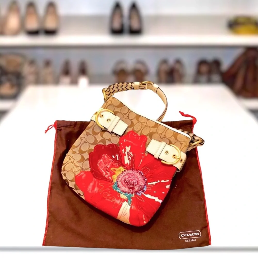 COACH RARE Vintage Khaki Signature Poppy Floral Appliqué Limited Edition